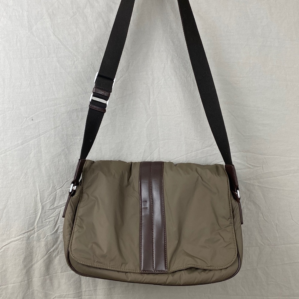 BUGATCHI Nylon messenger Bag